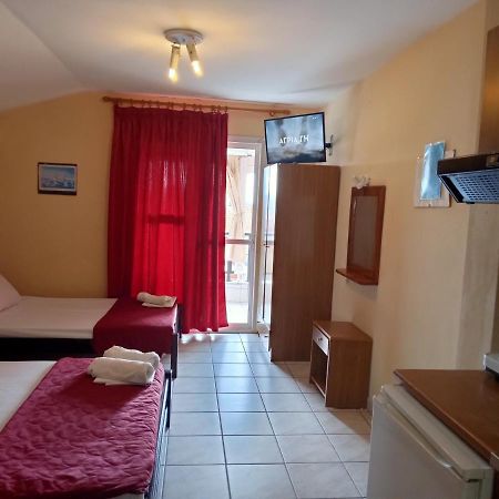 Villa Nikos Paralia Buitenkant foto